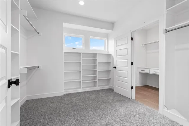 $784,900 | 1504 Northeast Stewart Place, Lee's Summit, MO 64064