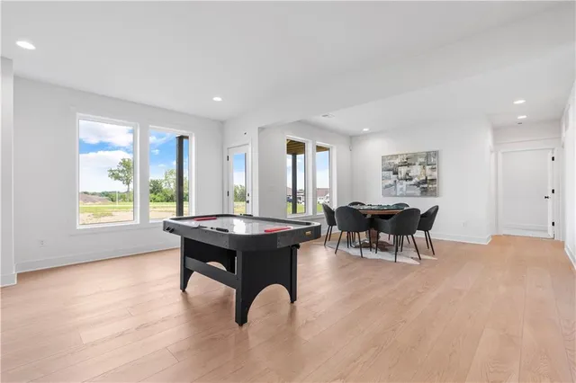 $784,900 | 1504 Northeast Stewart Place, Lee's Summit, MO 64064