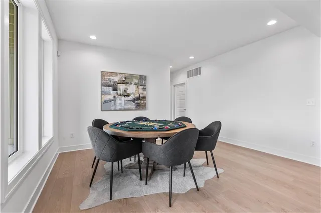 $784,900 | 1504 Northeast Stewart Place, Lee's Summit, MO 64064