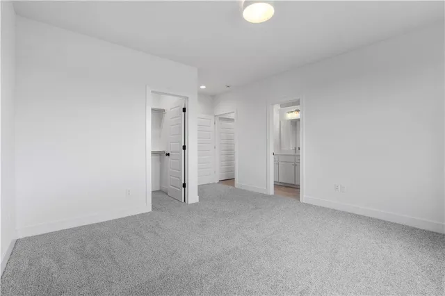 $784,900 | 1504 Northeast Stewart Place, Lee's Summit, MO 64064