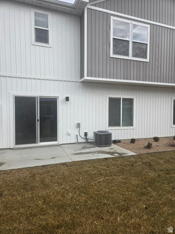 929 North 960 West Tremonton, UT 84337 - Photo 3 of 19