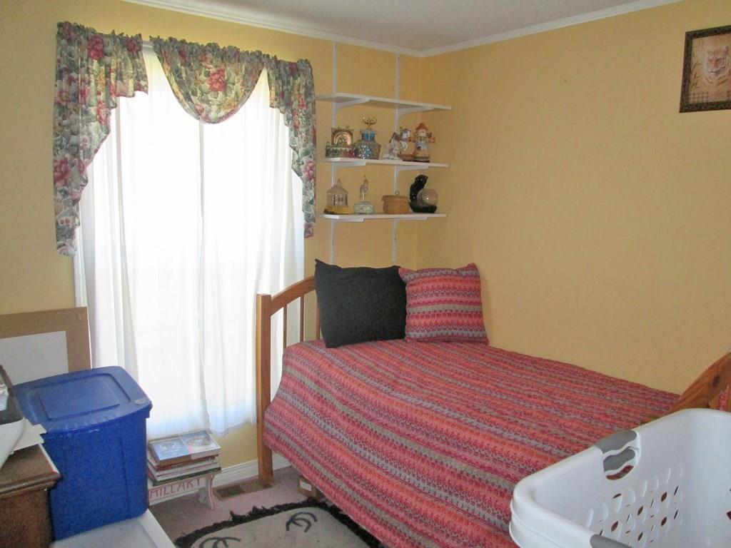1120 North Chester Road Lincoln, ME 04457 - Photo 17 of 35 Photo