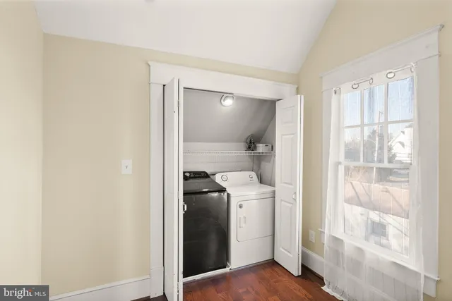 $750,000 | 820 Locust Street, Herndon, VA 20170