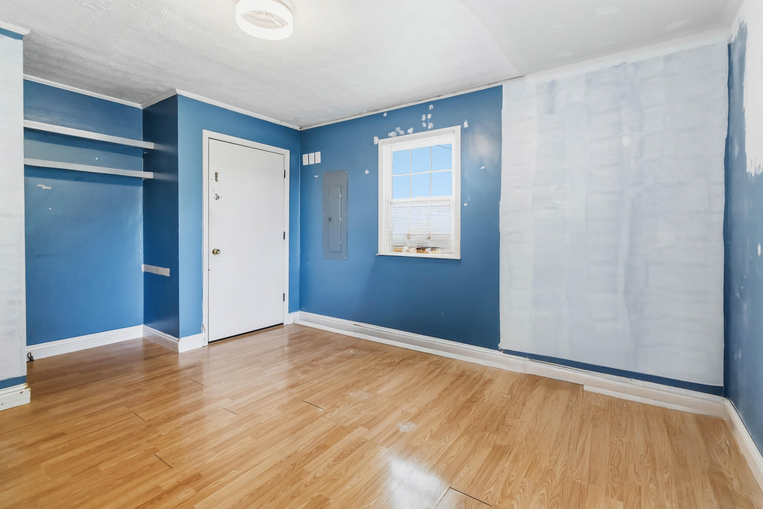 4295 Lebanon Road Danville, KY 40422 - Photo 15 of 29 Downstairs Bedroom