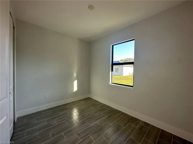 $1,500 | 3617 26th Avenue Southeast, Naples, FL 34117