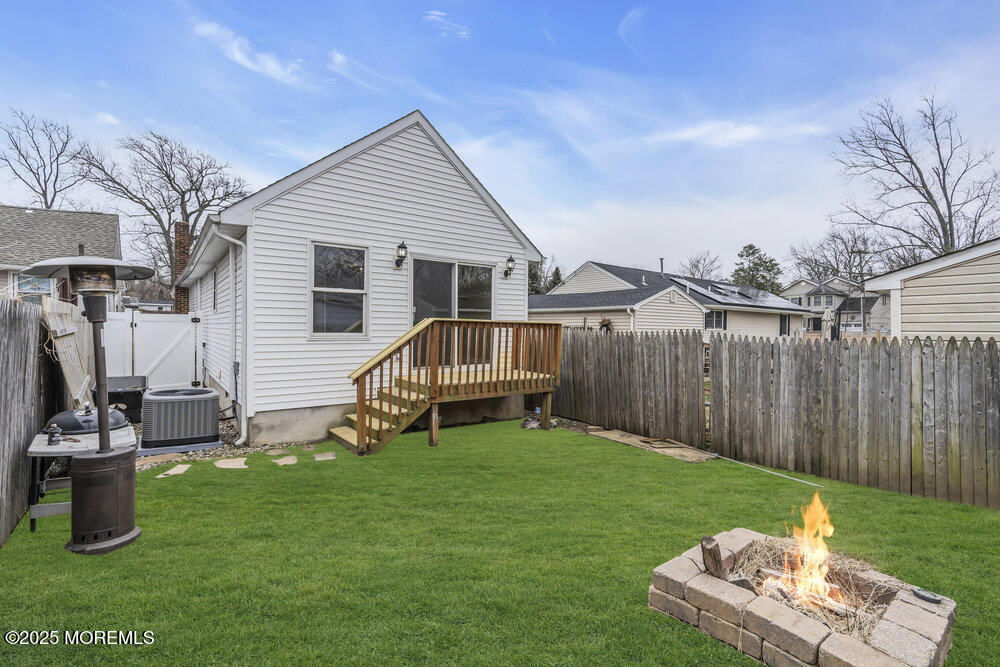 541 Ocean Boulevard Leonardo, NJ 07737 - Photo 16 of 29 a view of a house with backyard and porch