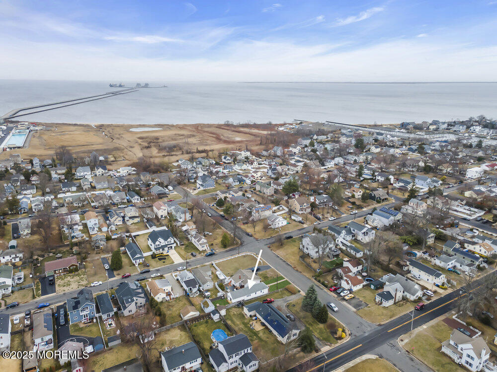 541 Ocean Boulevard Leonardo, NJ 07737 - Photo 27 of 29 an aerial view of residential building with green space