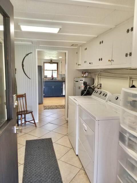 4292 Pier Road Benton Harbor, MI 49022 - Photo 7 of 30 318F7E56-A4D6-488A-AC6F-18E72FBD9E21