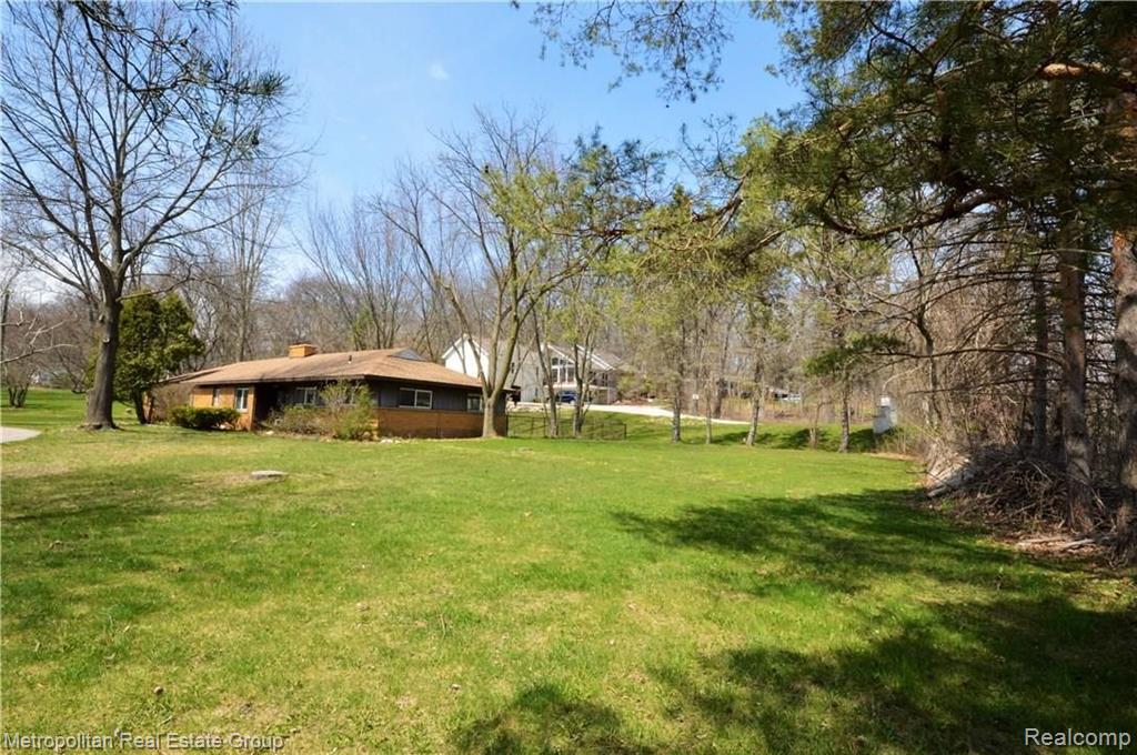 20 Perrydale Street Rochester Hills, MI 48306 - Photo 27 of 27