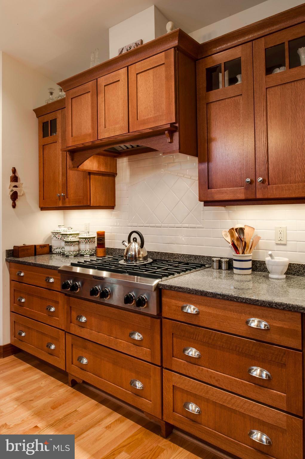 47 Cedar Road Severna Park, MD 21146 - Photo 4 of 30 Awesome Range & Stainless Steel Appliances!