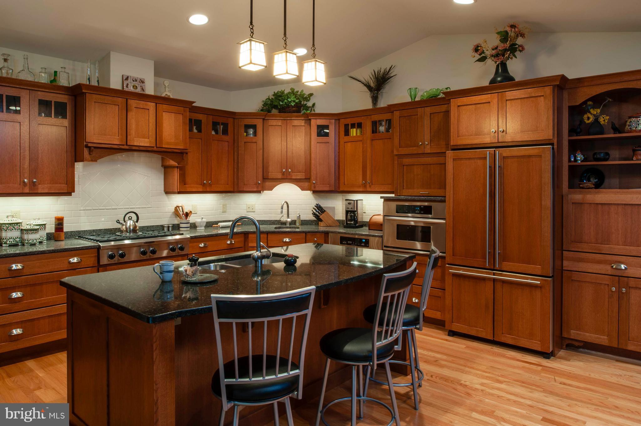 47 Cedar Road Severna Park, MD 21146 - Photo 6 of 30 Island with Breakfast Bar!