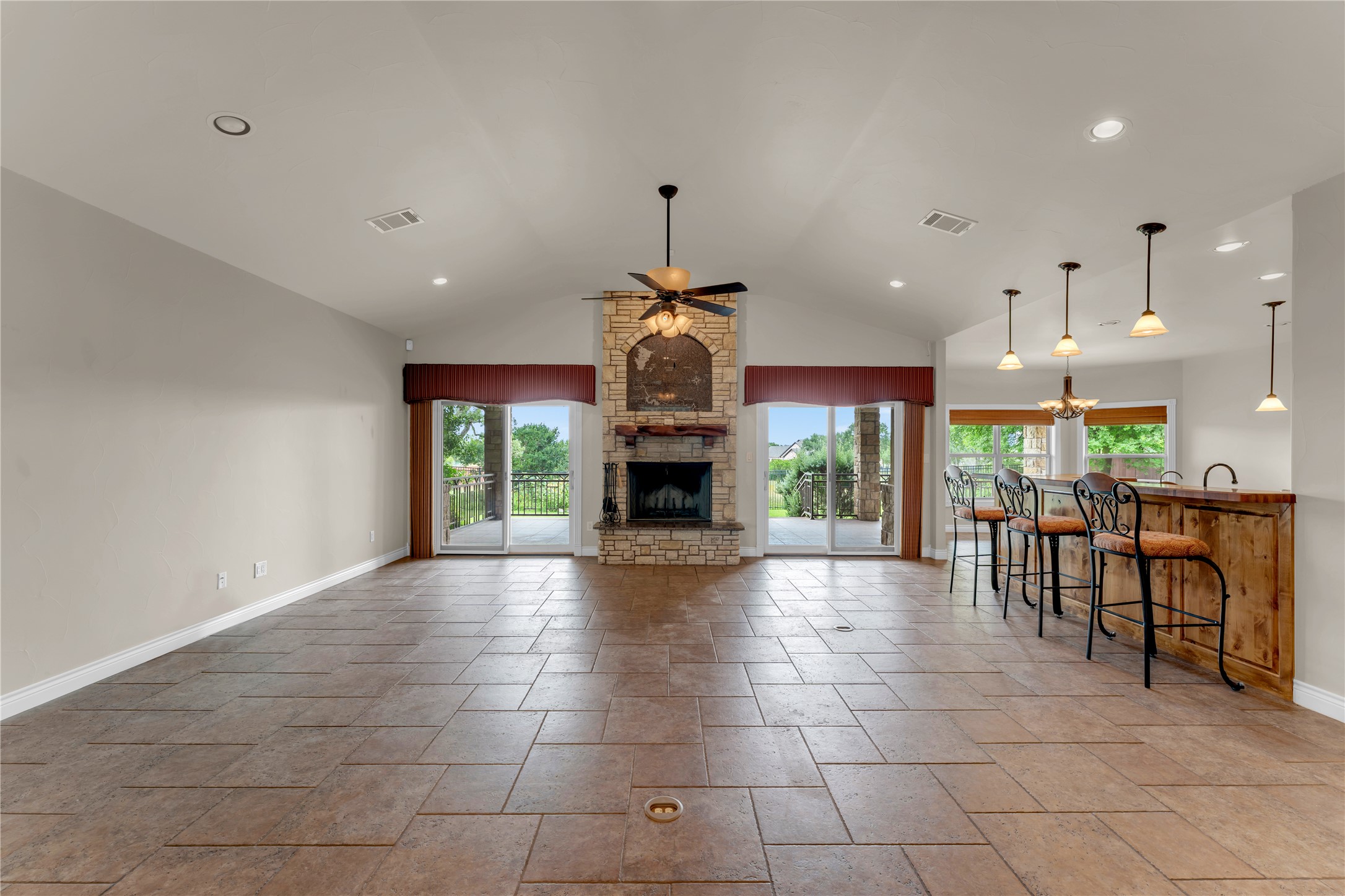 311 Yellow Ribbon Trail Burnet, TX 78611 - Photo 7 of 38