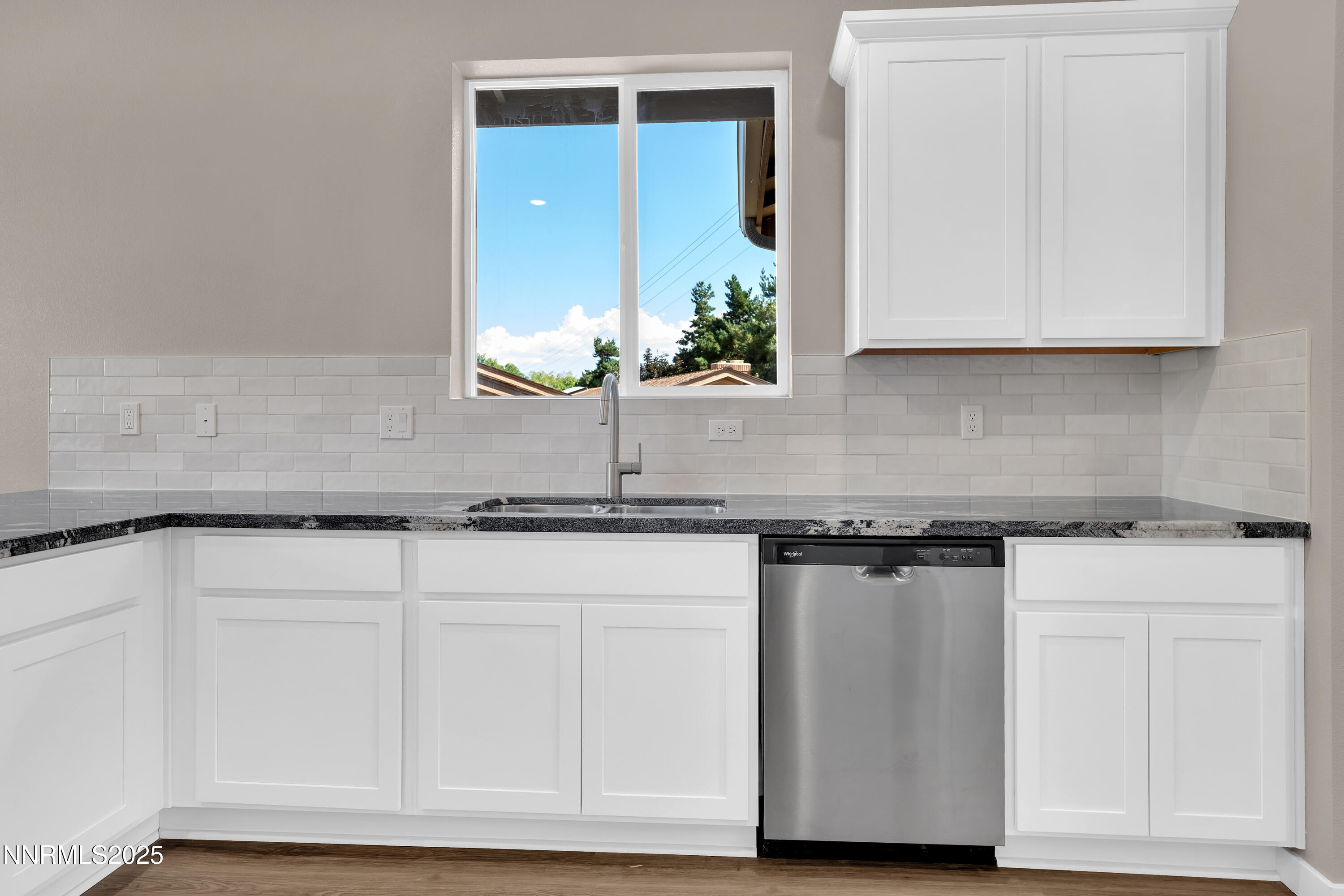 1460 Copper Point Circle Reno, NV 89519 - Photo 13 of 30 Copperpoint1460-013