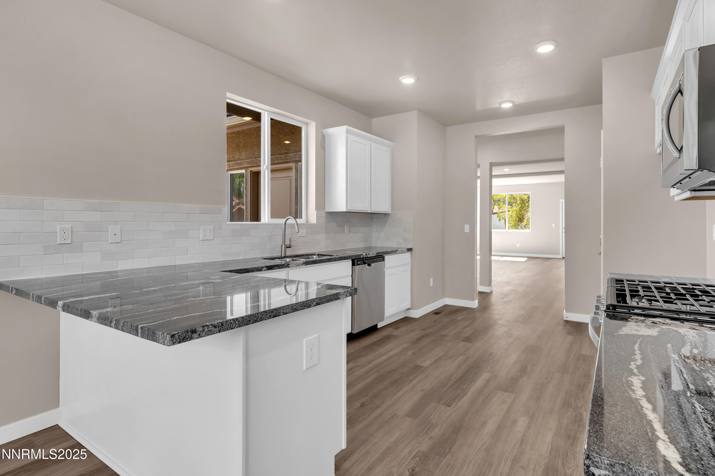 1460 Copper Point Circle Reno, NV 89519 - Photo 15 of 30 Copperpoint1460-015