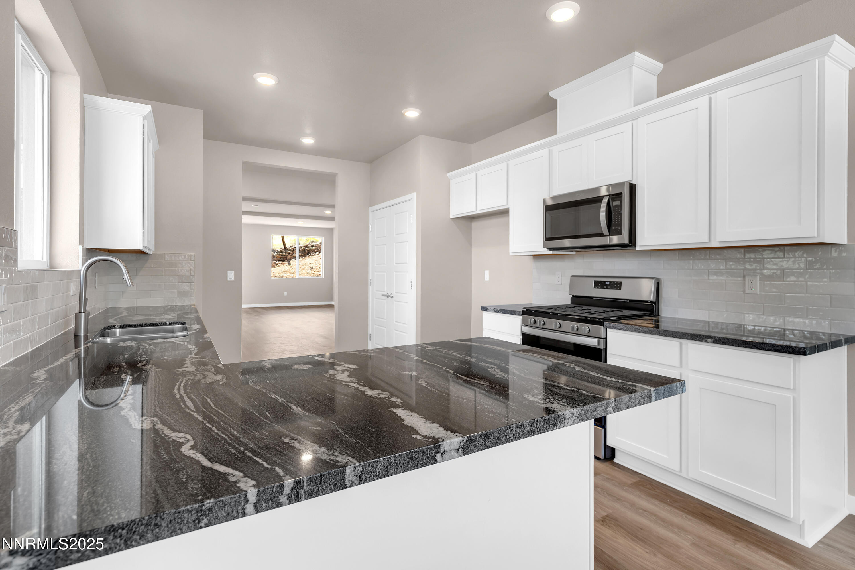 1460 Copper Point Circle Reno, NV 89519 - Photo 16 of 30 Copperpoint1460-016