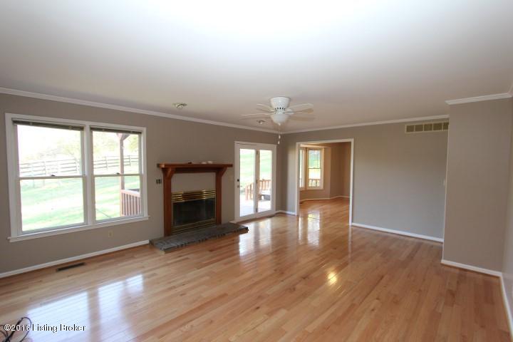 1052 Greenbriar Road Lawrenceburg, KY 40342 - Photo 26 of 67 Living Room (3)