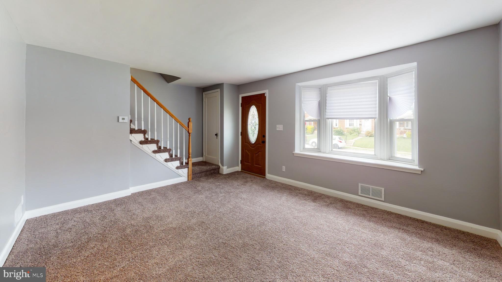 5731 Maplehill Road Baltimore, MD 21239 - Photo 19 of 31 Living Room