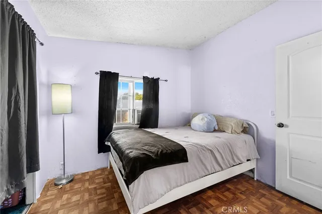 $450,000 | 27947 Highway 119, Taft, CA 93268