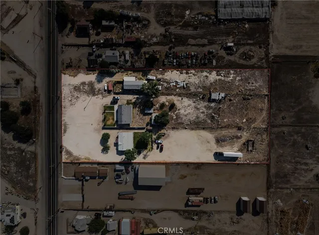 $450,000 | 27947 Highway 119, Taft, CA 93268