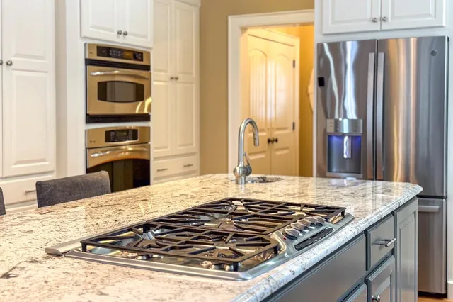 $1,520,000 | 17 Winslow Drive, Atkinson, NH 03811