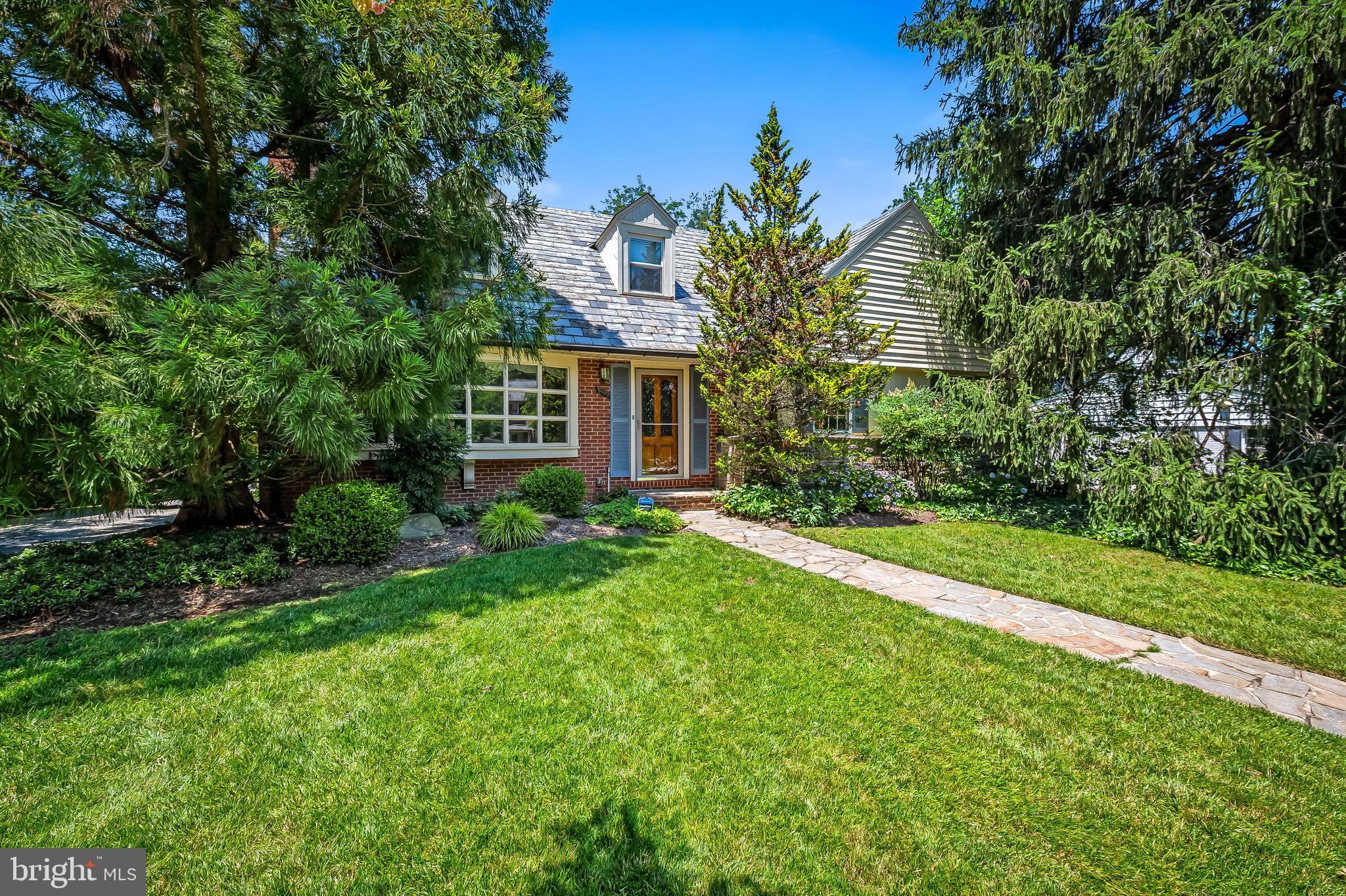 5902 Meadowood Road Baltimore, MD 21212 - Photo 4 of 81 Gallery Image 4
