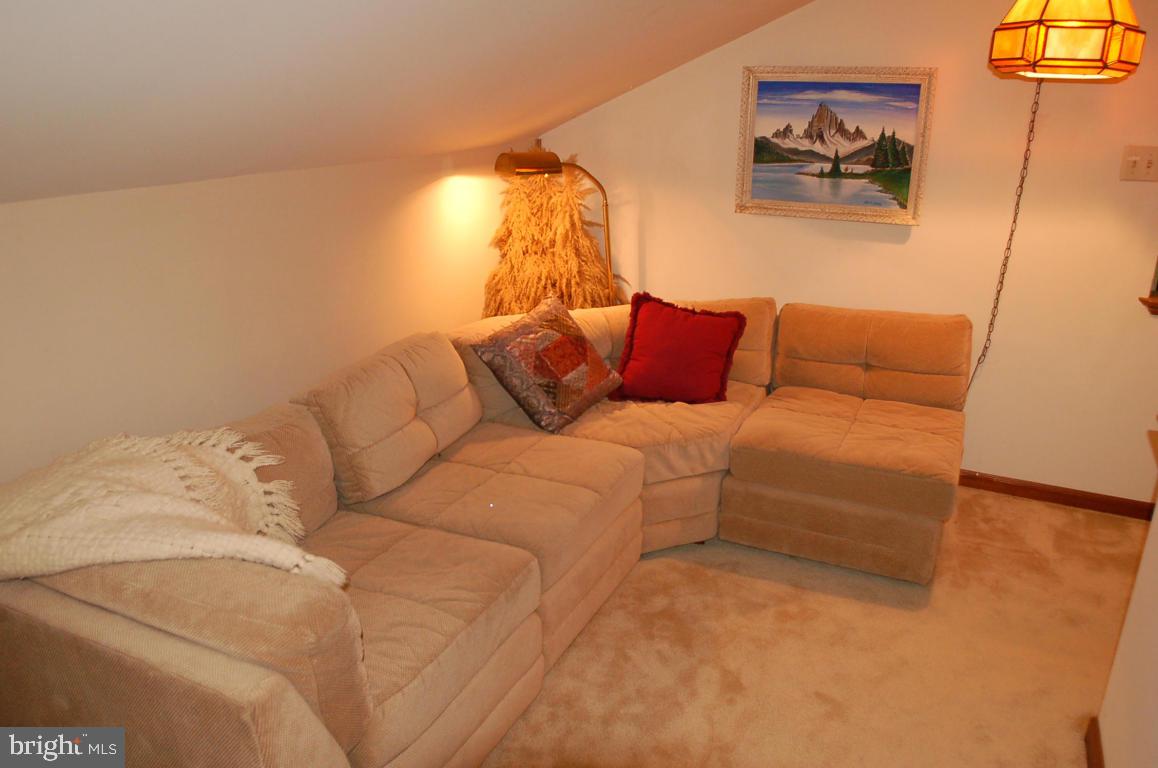 5 Deerfield Road Lancaster, PA 17603 - Photo 16 of 24 Gallery Image 16