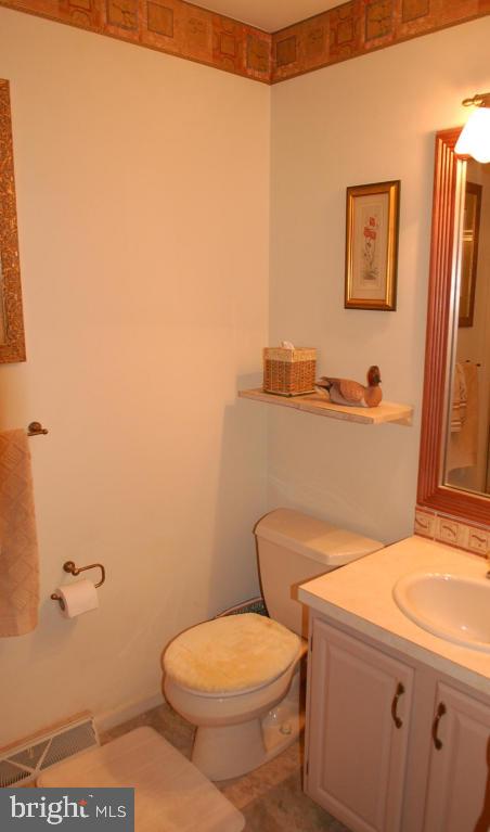 5 Deerfield Road Lancaster, PA 17603 - Photo 18 of 24 Gallery Image 18
