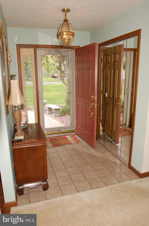 5 Deerfield Road Lancaster, PA 17603 - Photo 3 of 24 Gallery Image 3