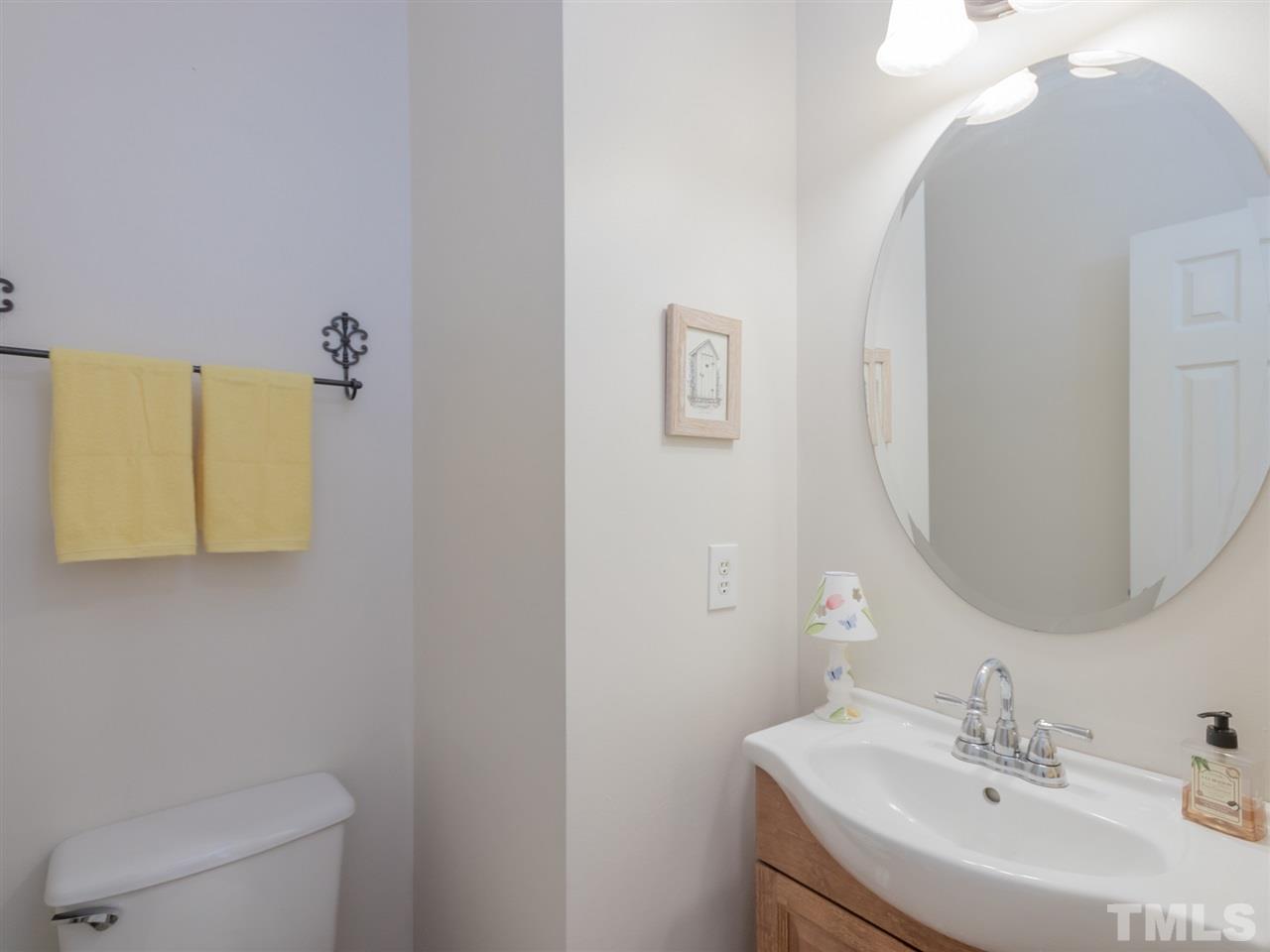 230 Inkster Cove Raleigh, NC 27603 - Photo 4 of 25