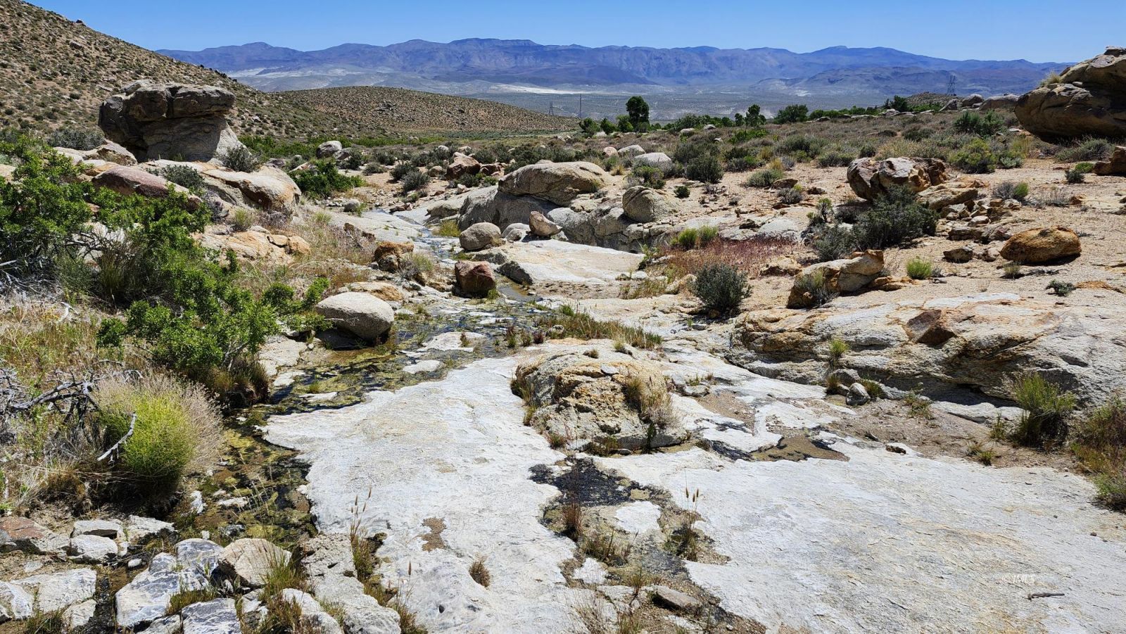 1915 Sage Flats Drive Olancha, CA 93549 - Photo 28 of 34 a view of a city with mountain