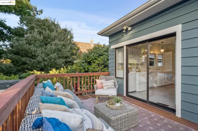 $899,000 | 4117 Gilbert Street, Oakland, CA 94611