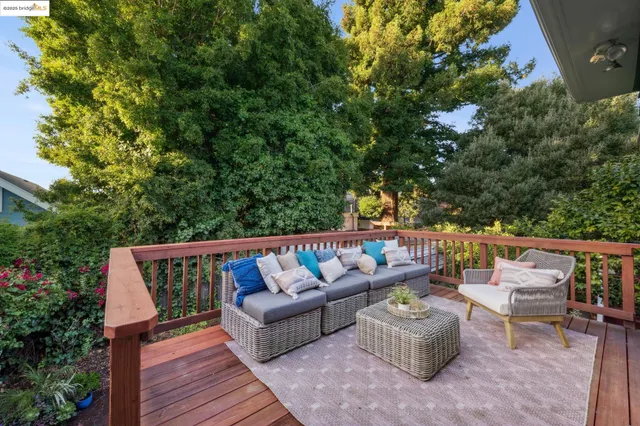 $899,000 | 4117 Gilbert Street, Oakland, CA 94611