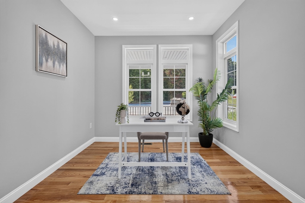 44 Grandview Road Reading, MA 01867 - Photo 8 of 34 Gallery Image 8