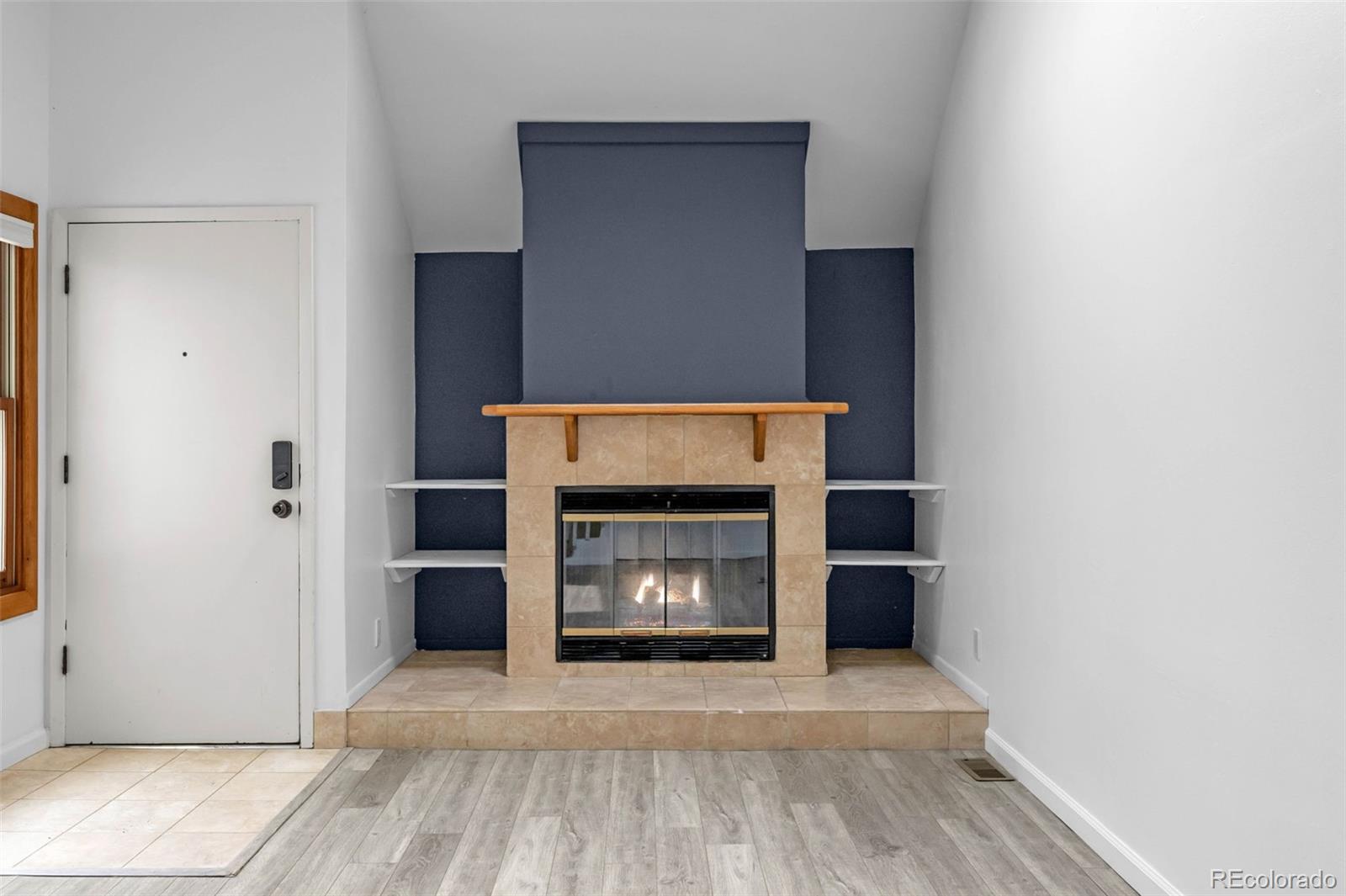 34 Benthaven Place Boulder, CO 80305 - Photo 7 of 40 a room with a fireplace