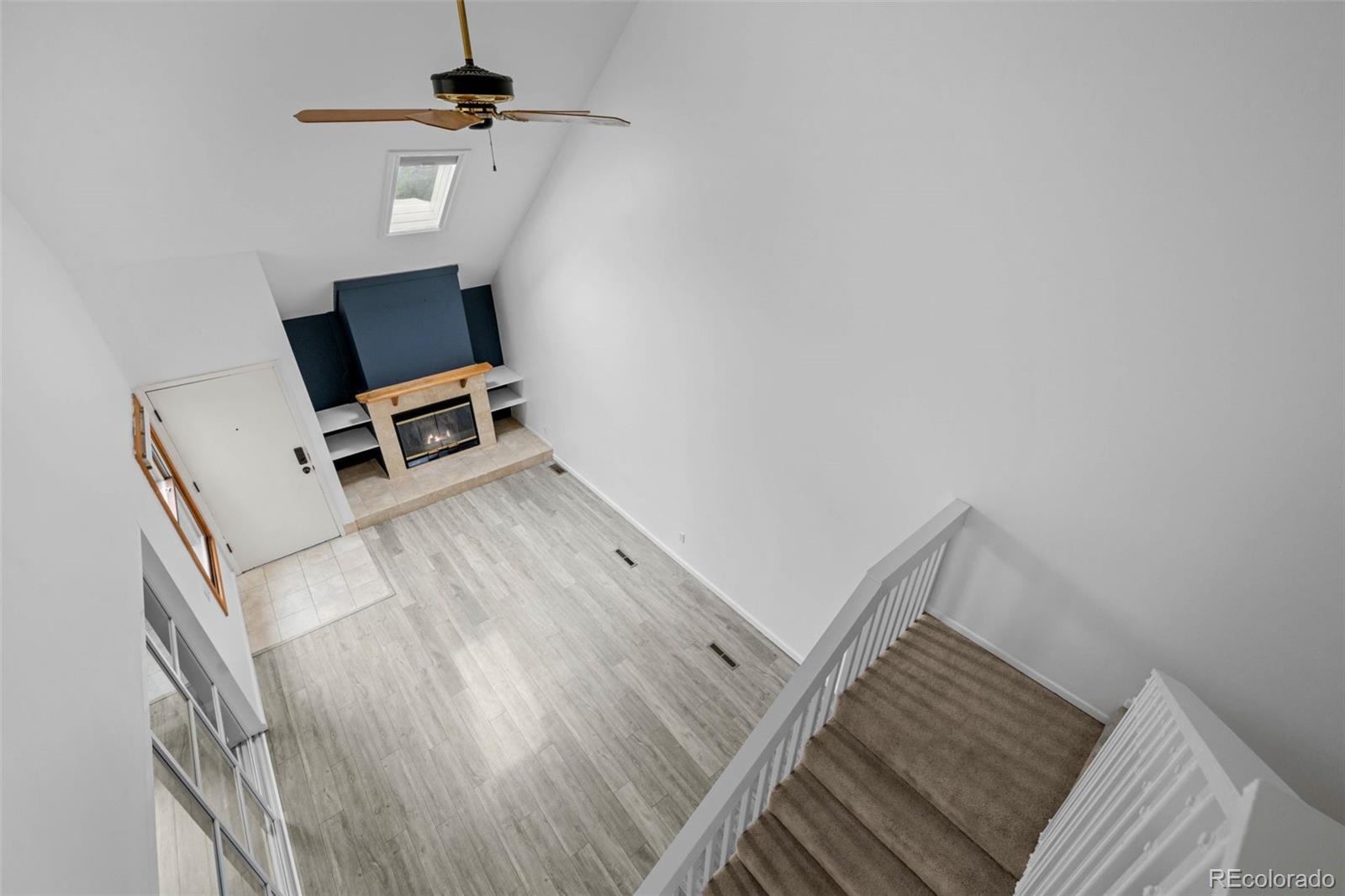 34 Benthaven Place Boulder, CO 80305 - Photo 8 of 40 a living room with a couch