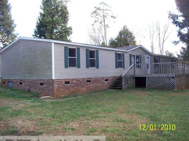 7070 Woodleaf Road Woodleaf, NC 27054 - Photo 1 of 5 Exterior Front.