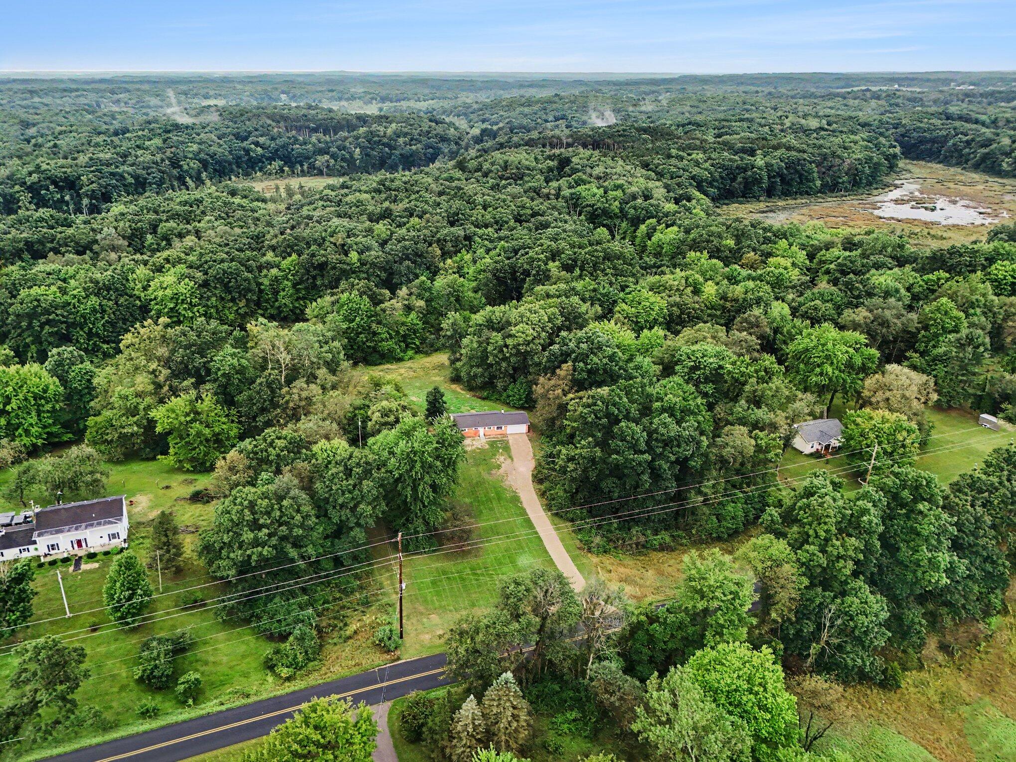 1150 Baseline Road Battle Creek, MI 49017 - Photo 29 of 31 002_file_4720