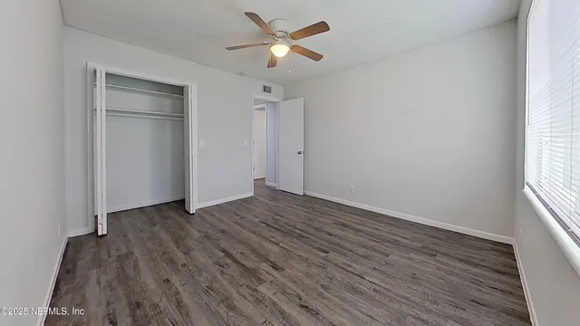 a picture of a rug and a white