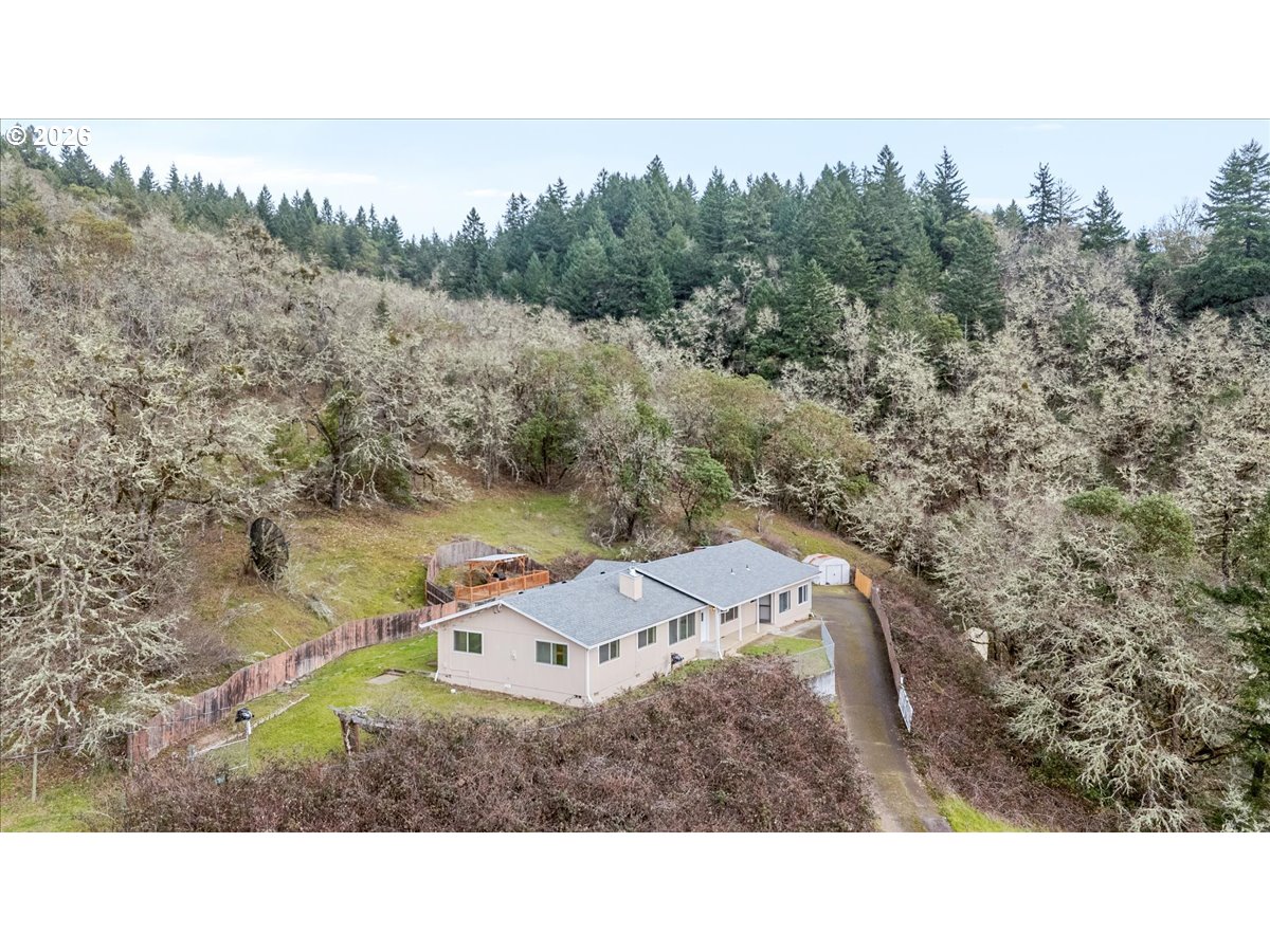 8981 Garden Valley Road Roseburg, OR 97471 - Photo 22 of 34