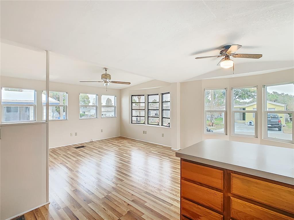 9705 Lake Bess Road Southeast, Unit 715 Winter Haven, FL 33884 - Photo 12 of 32