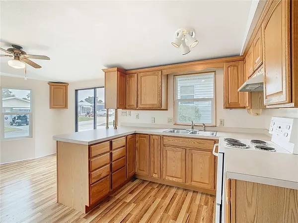$119,000 | 9705 Lake Bess Road Southeast, Unit 715, Winter Haven, FL 33884