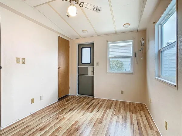 $119,000 | 9705 Lake Bess Road Southeast, Unit 715, Winter Haven, FL 33884