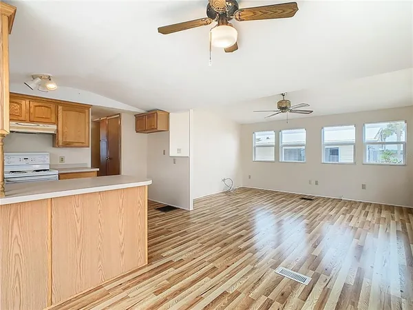 $119,000 | 9705 Lake Bess Road Southeast, Unit 715, Winter Haven, FL 33884