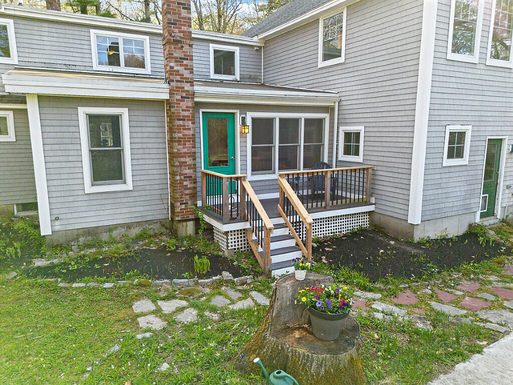 183 Mountain Road Falmouth, ME 04105 - Photo 16 of 65 17_DJI_0243_DxO_mls