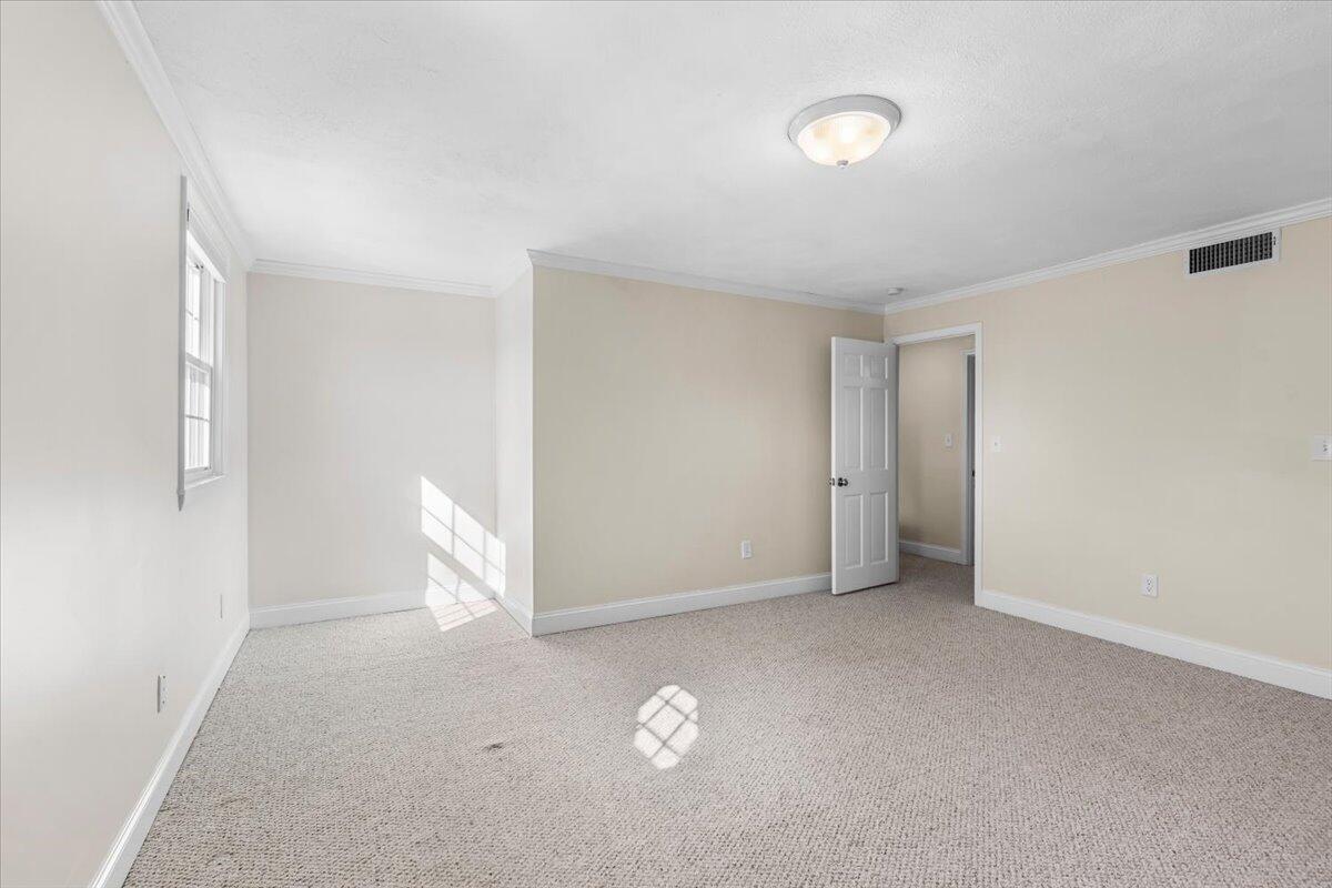 8 Captain Cook Lane, Unit 8 Centerville, MA 02632 - Photo 19 of 35 24-primary br v4