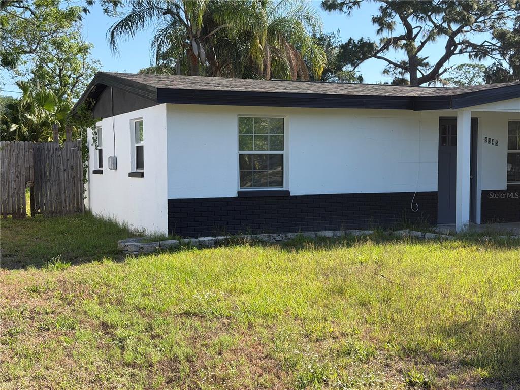 6845 Carob Drive New Port Richey, FL 34653 - Photo 3 of 8