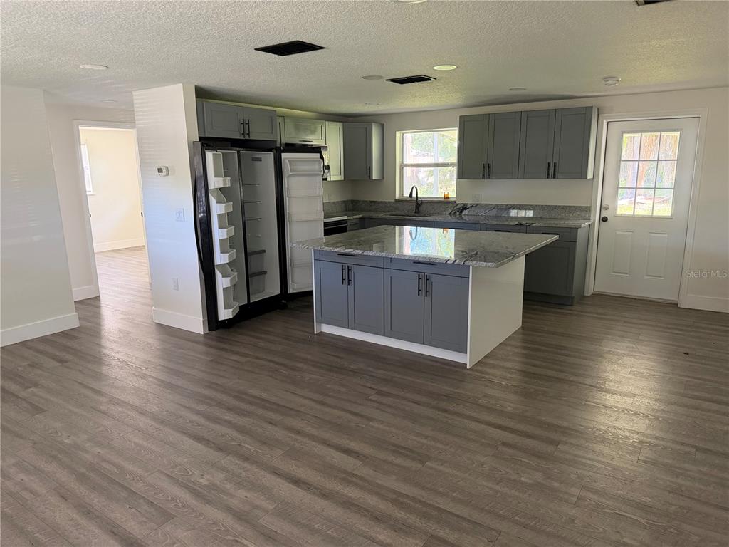 6845 Carob Drive New Port Richey, FL 34653 - Photo 5 of 8