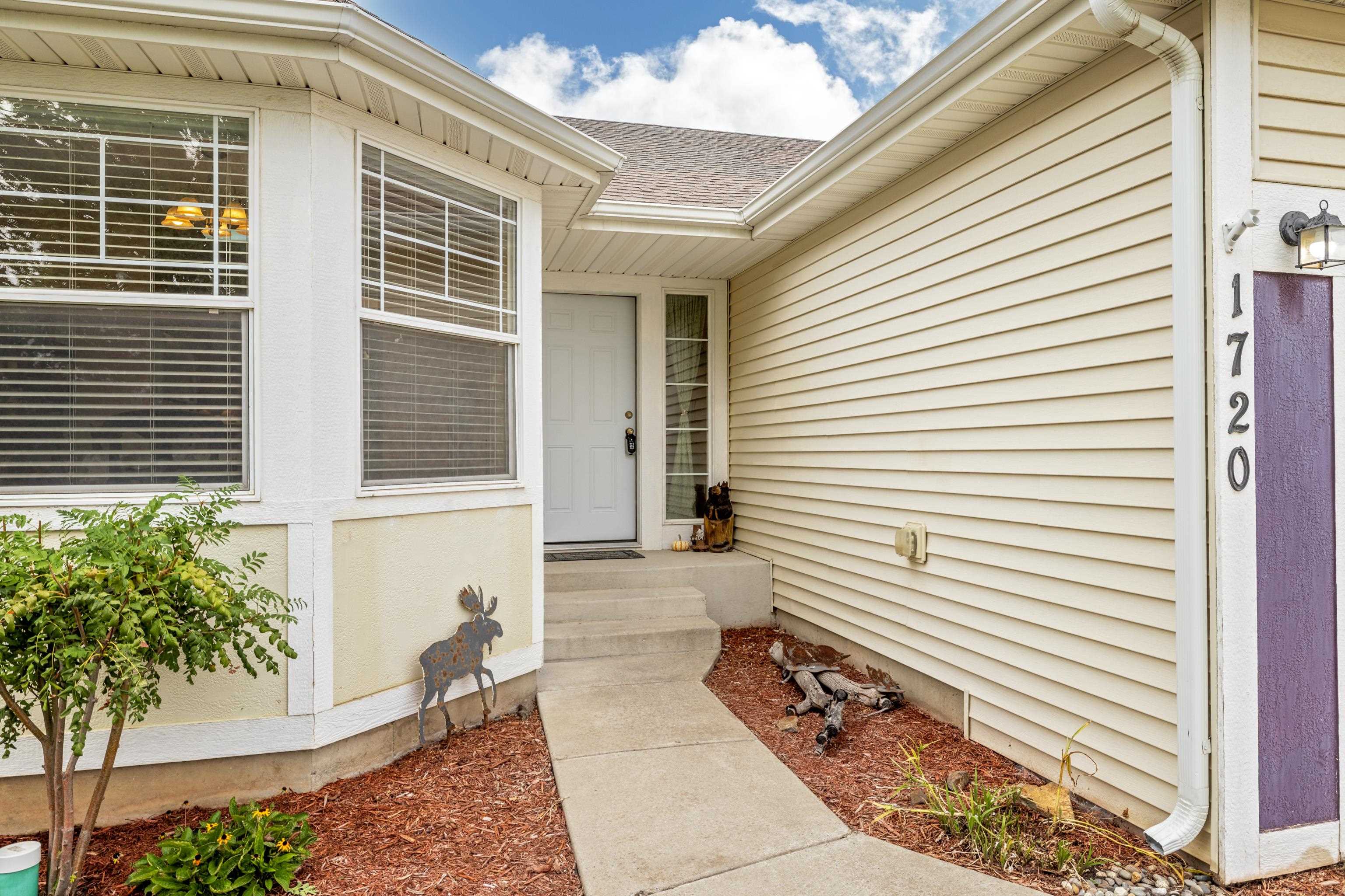 1720 West Briar Lane Spokane, WA 99208 - Photo 4 of 24