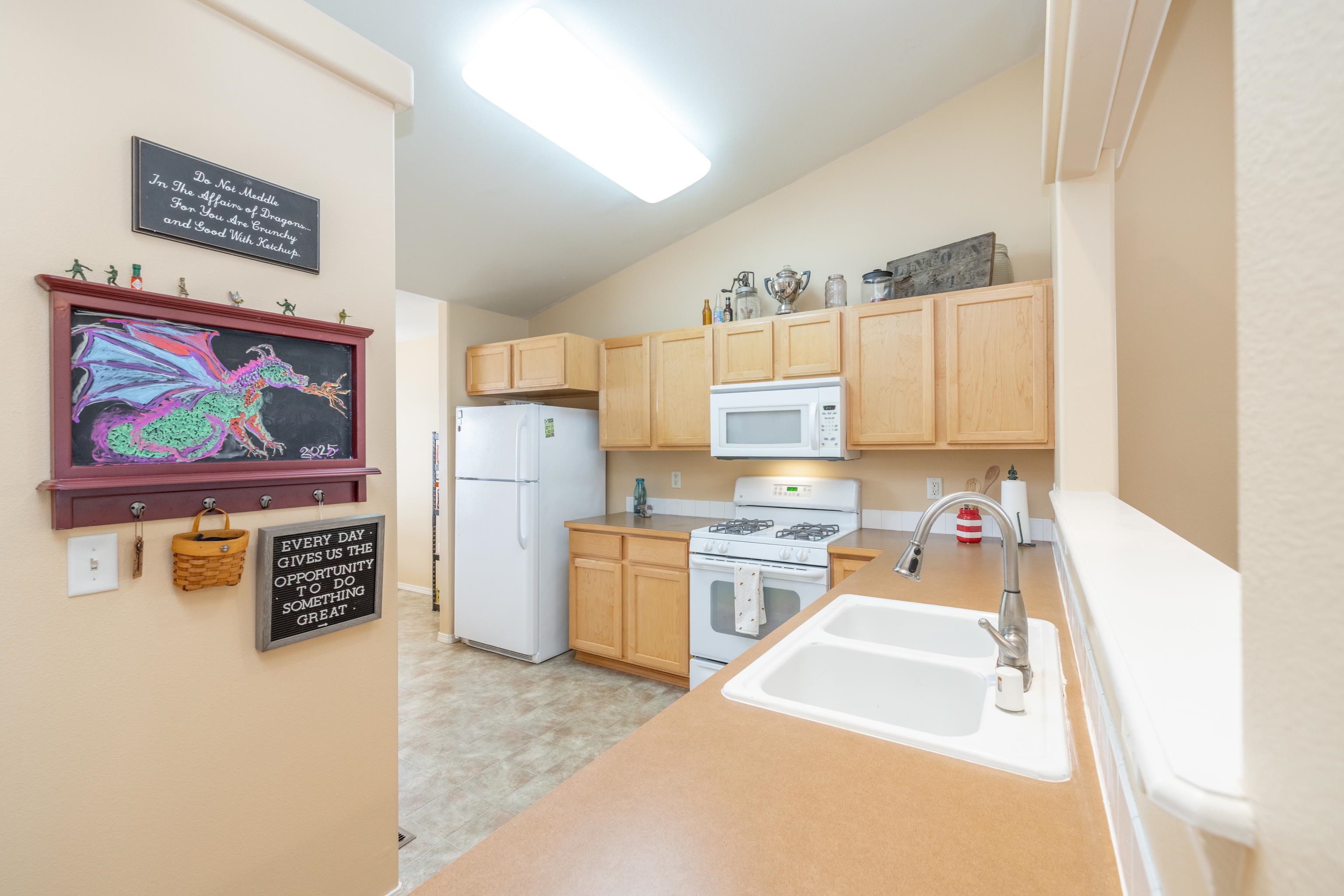 1720 West Briar Lane Spokane, WA 99208 - Photo 7 of 24