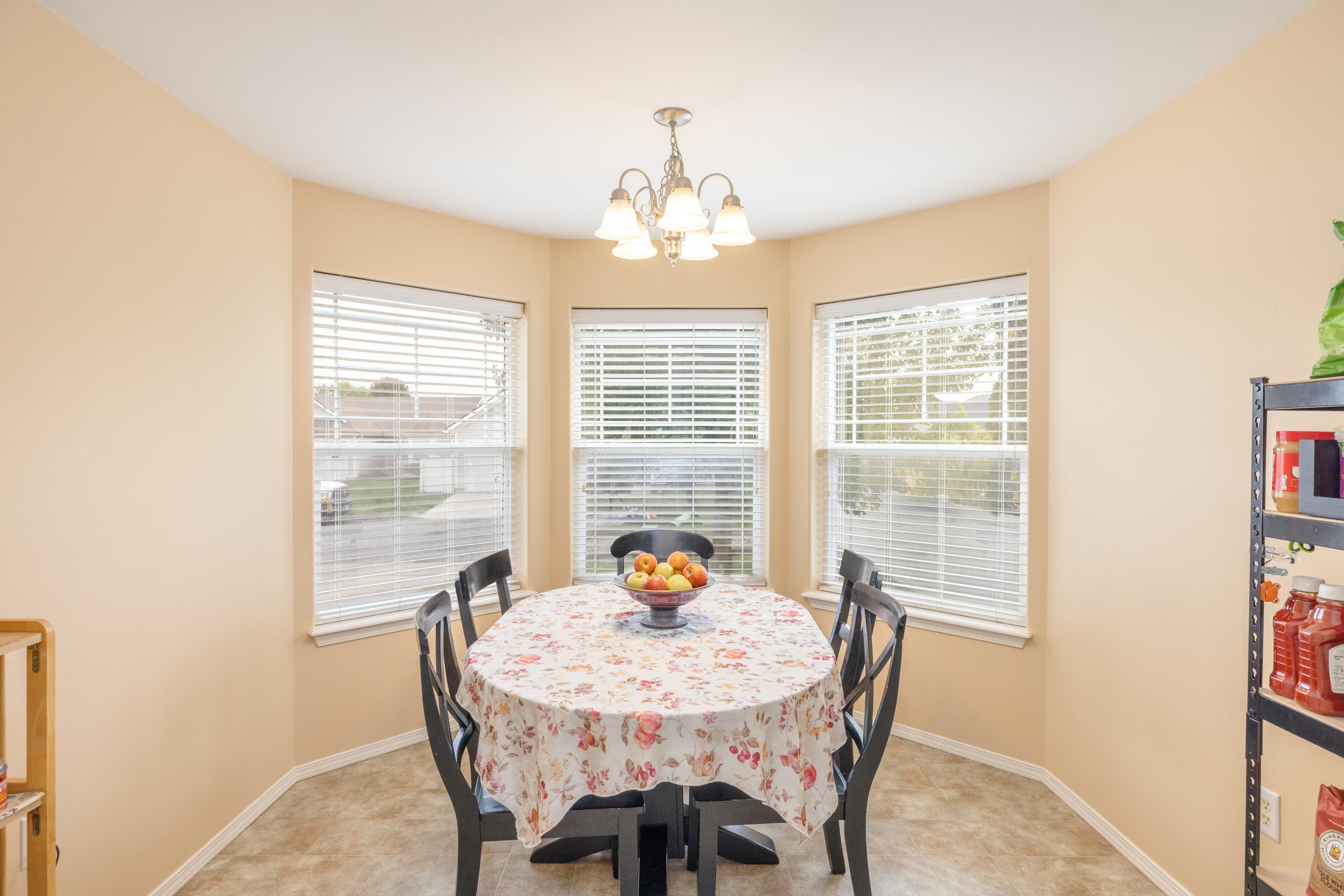 1720 West Briar Lane Spokane, WA 99208 - Photo 8 of 24